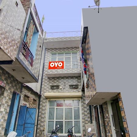 Hotel O S Palace Near Samaypur Badli Metro Station Delhi Zewnętrze zdjęcie